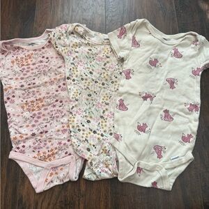 Gerber Pink and Cream Baby Bodysuits